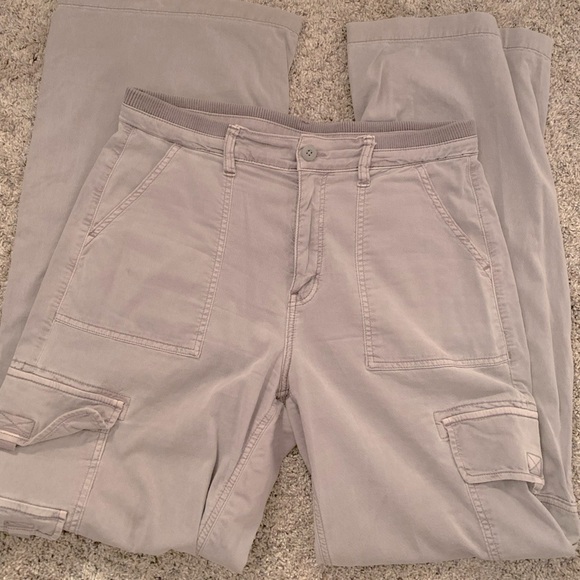 American Eagle Wide Leg Stretch Cargo Pants - Picture 1 of 6
